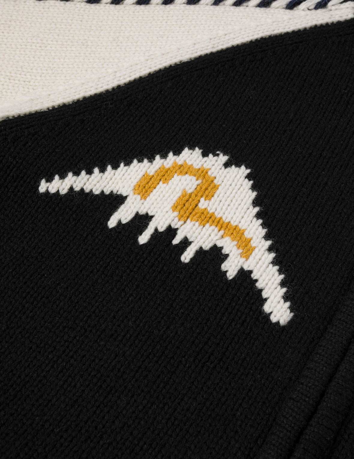 Henohenomohe Godhead Intarsia Knit Relax Fit Cardigan