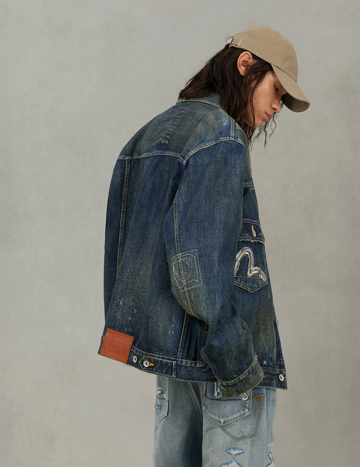 Washed Seagull Embroidery Relax Fit Denim Jacket