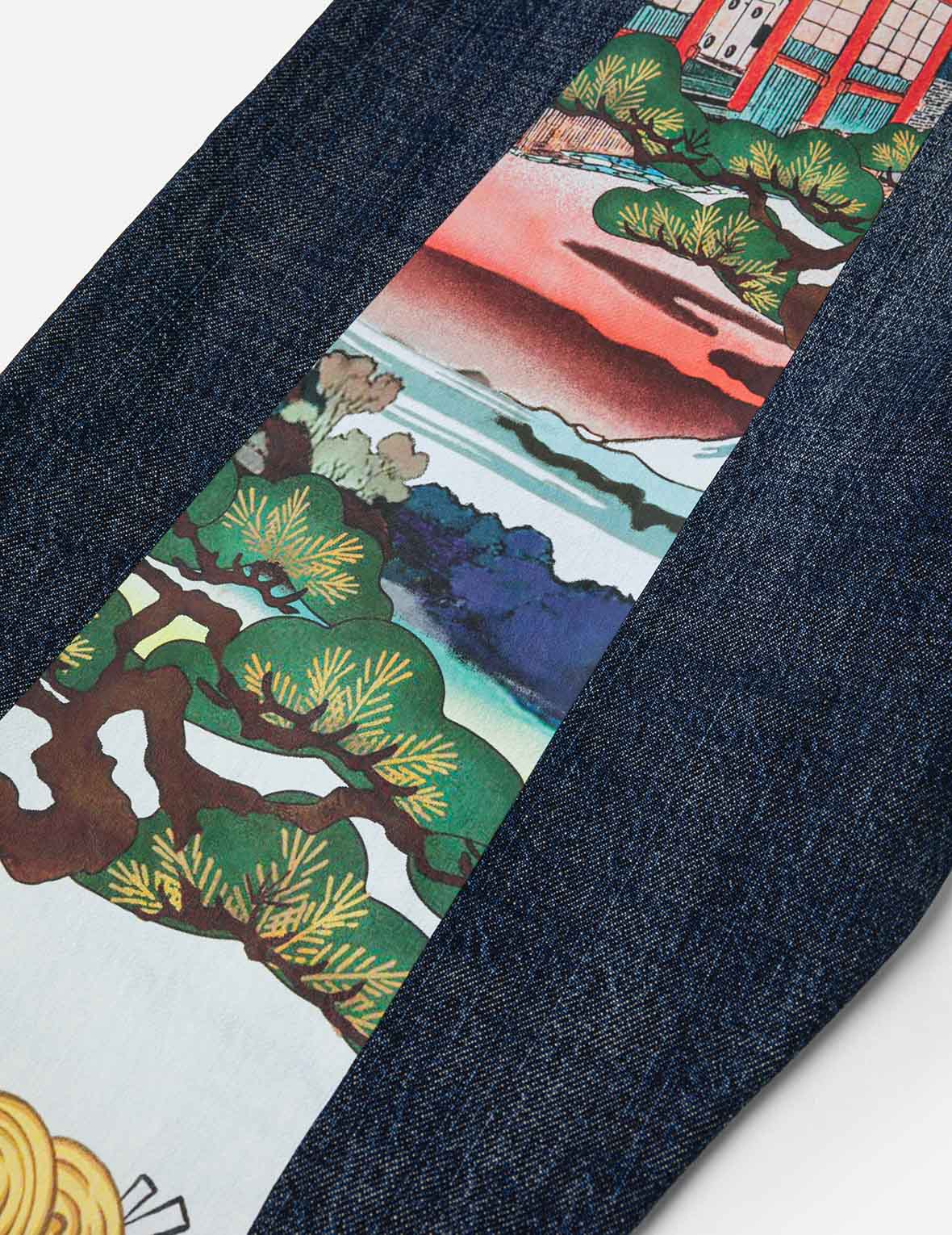 Godhead Lion Dance Daicock Print Taper Fit Jeans – EVISU