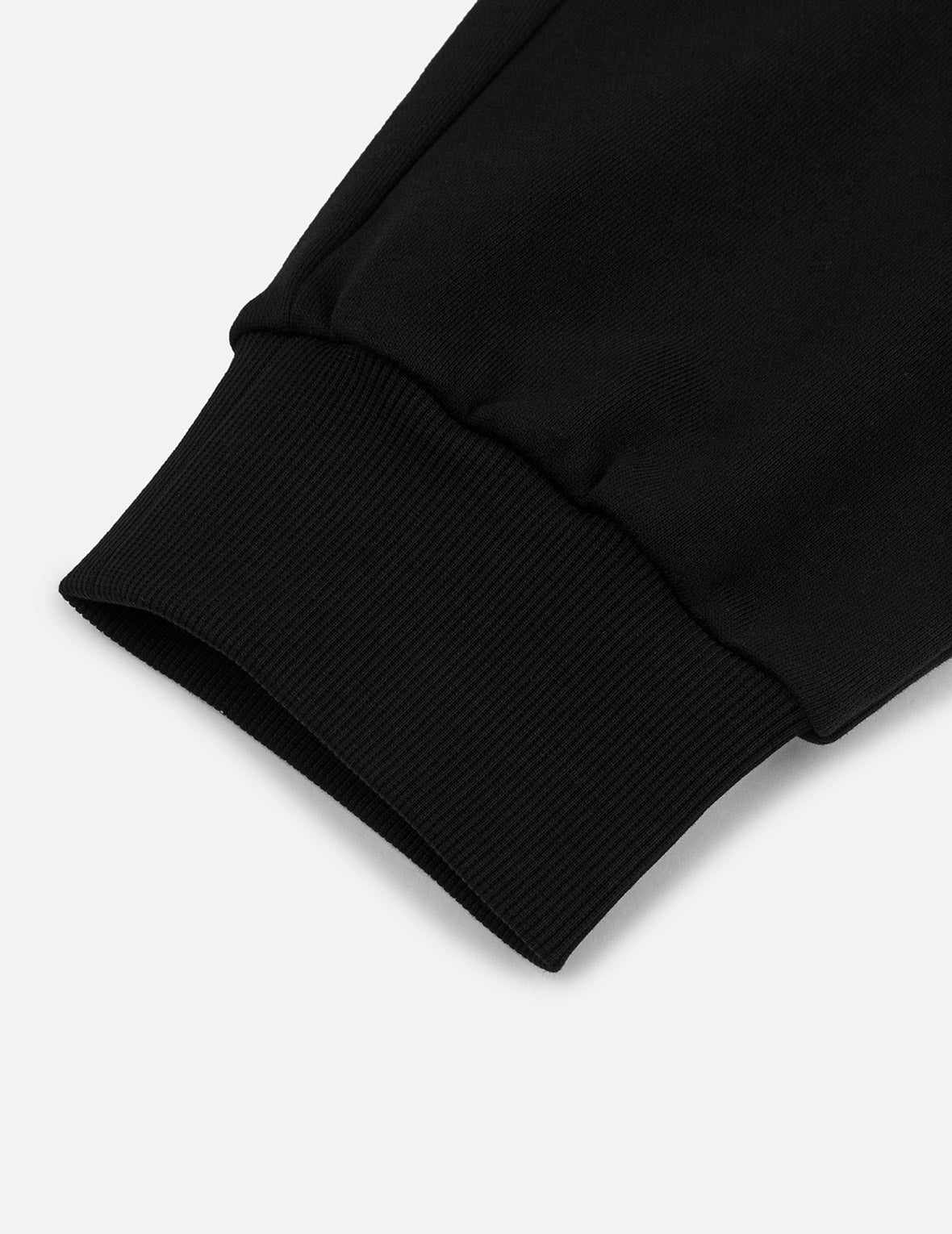 商标刺绣和仙鹤报恩大M印花常规版型运动裤