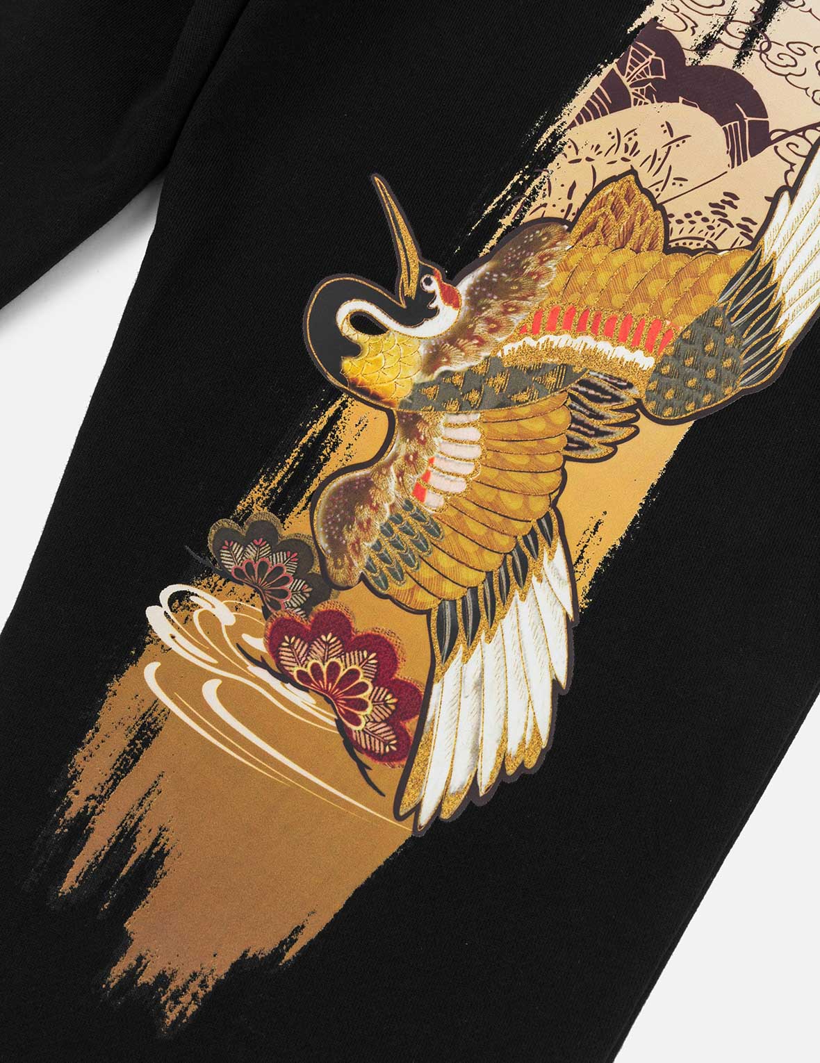 商标刺绣和仙鹤报恩大M印花常规版型运动裤