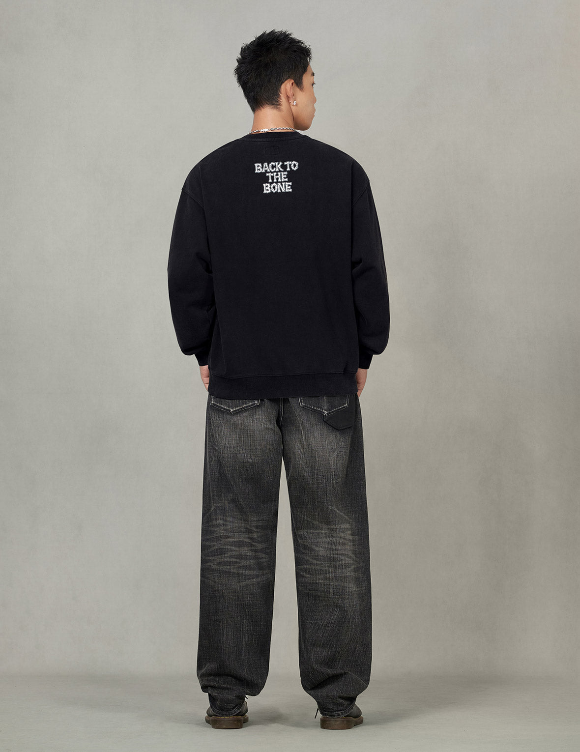 "Back to Bone" and Skull Print Fashion Fit Sweatshirt