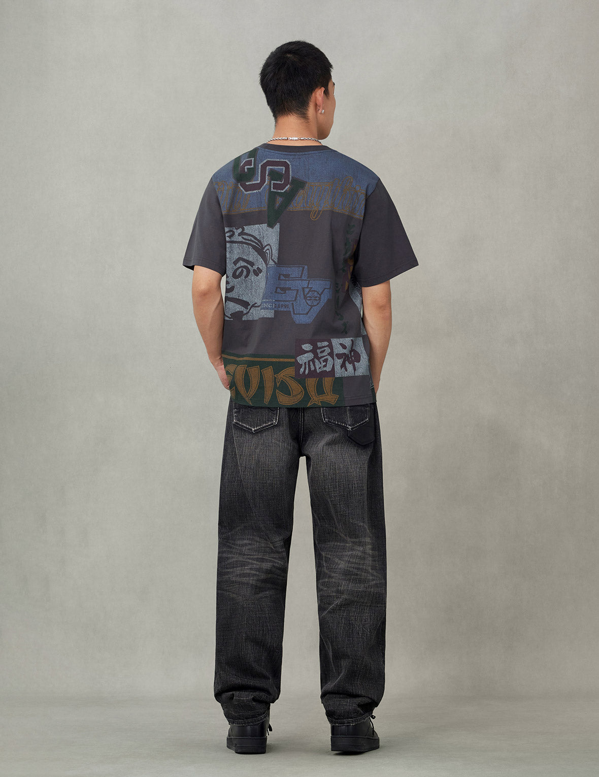 Henohenomohe Godhead and Logo Regular Fit T-shirt