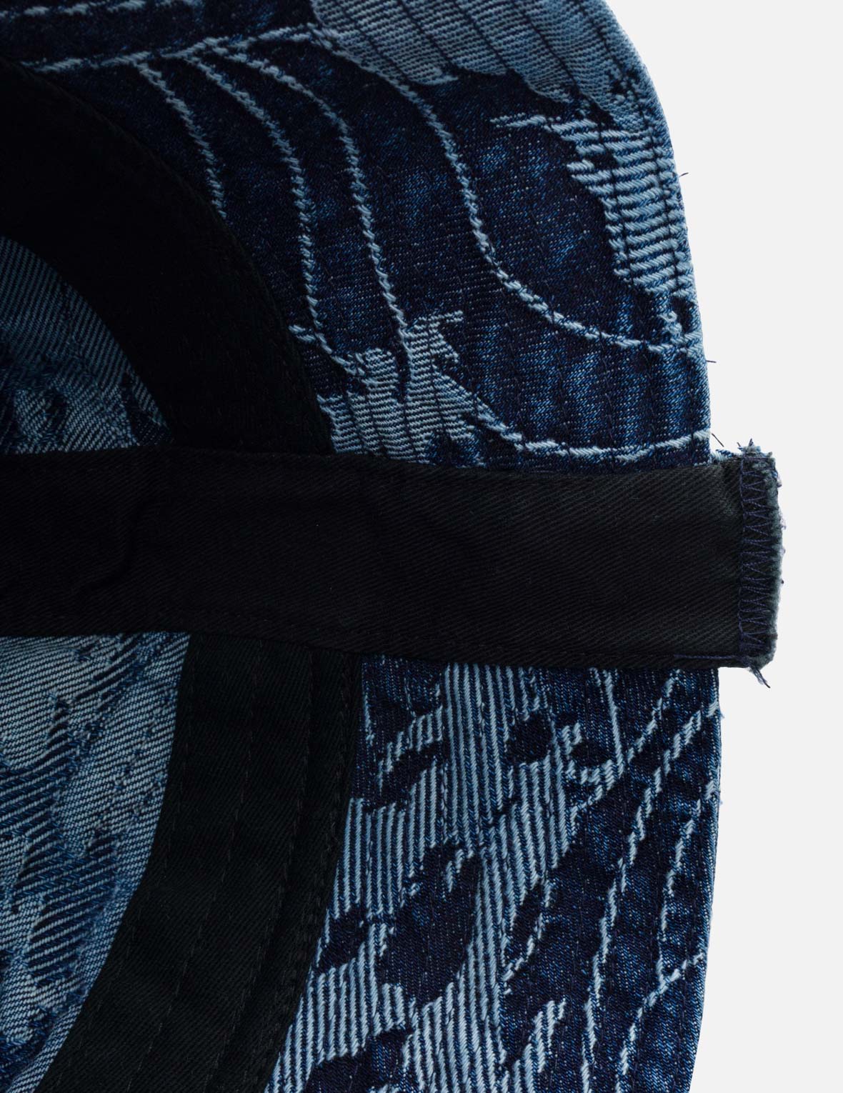 Wave & Seagull Allover Jacquard Denim Bucket Hat