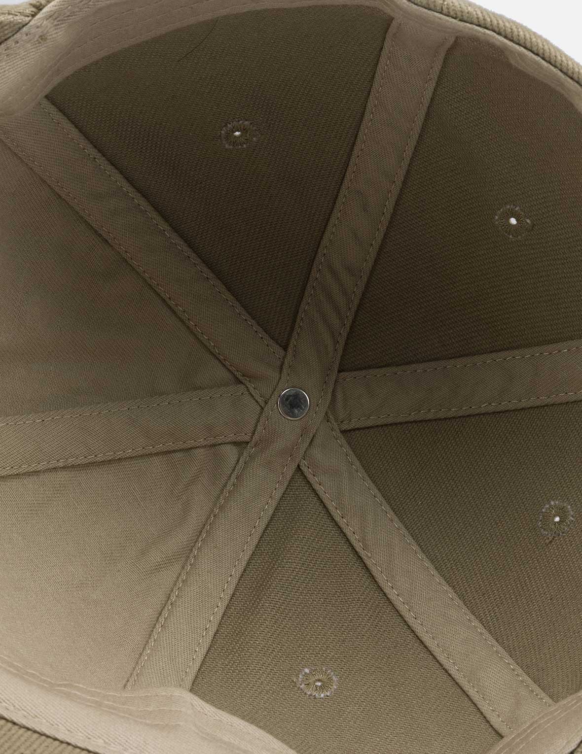 商标图章刺绣鸭舌帽