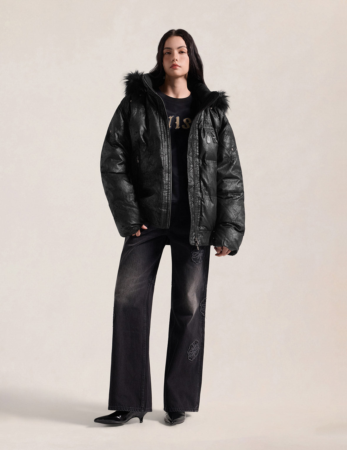 Seagull Badge Detachable Hood Down Jacket