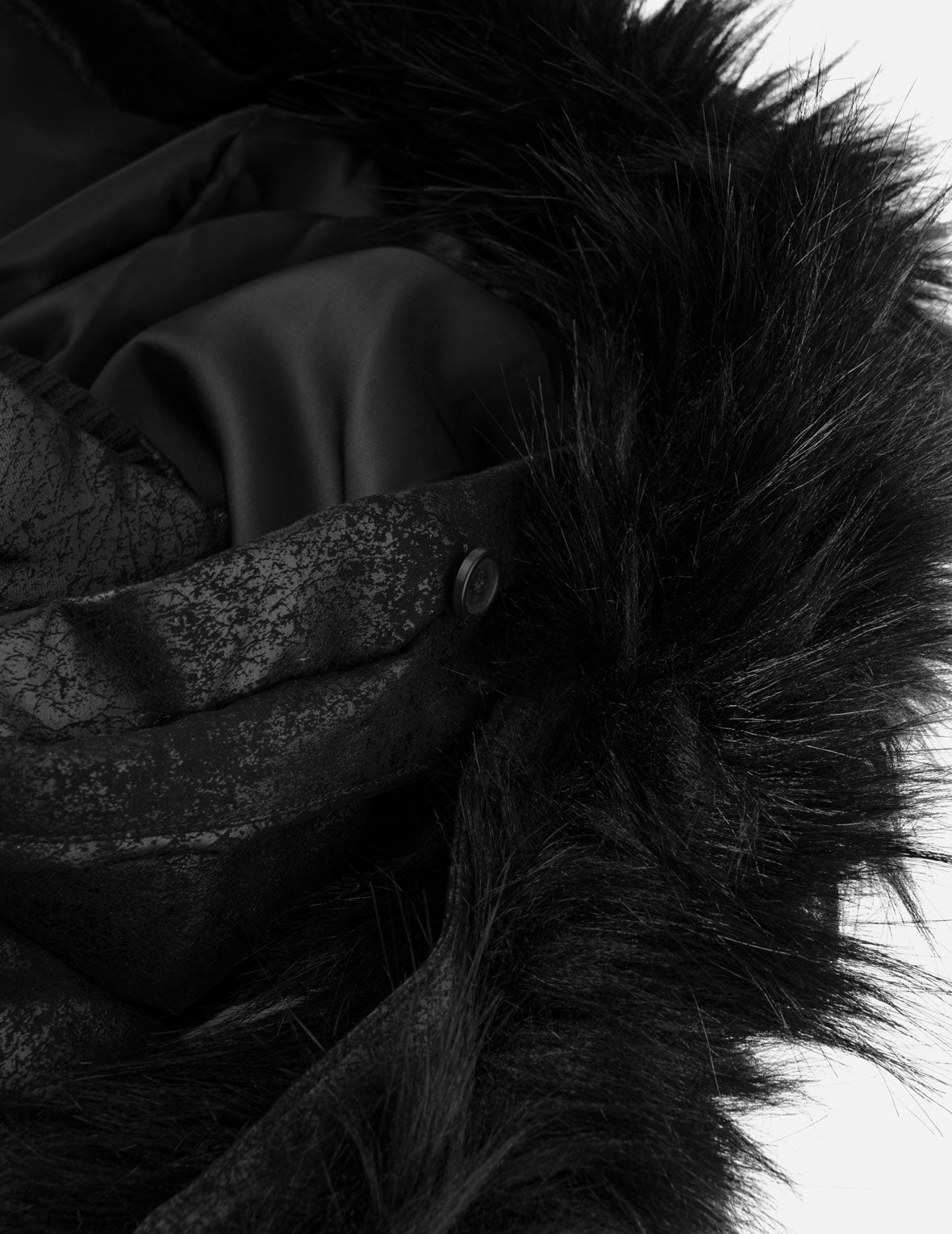 Seagull Badge Detachable Hood Down Jacket