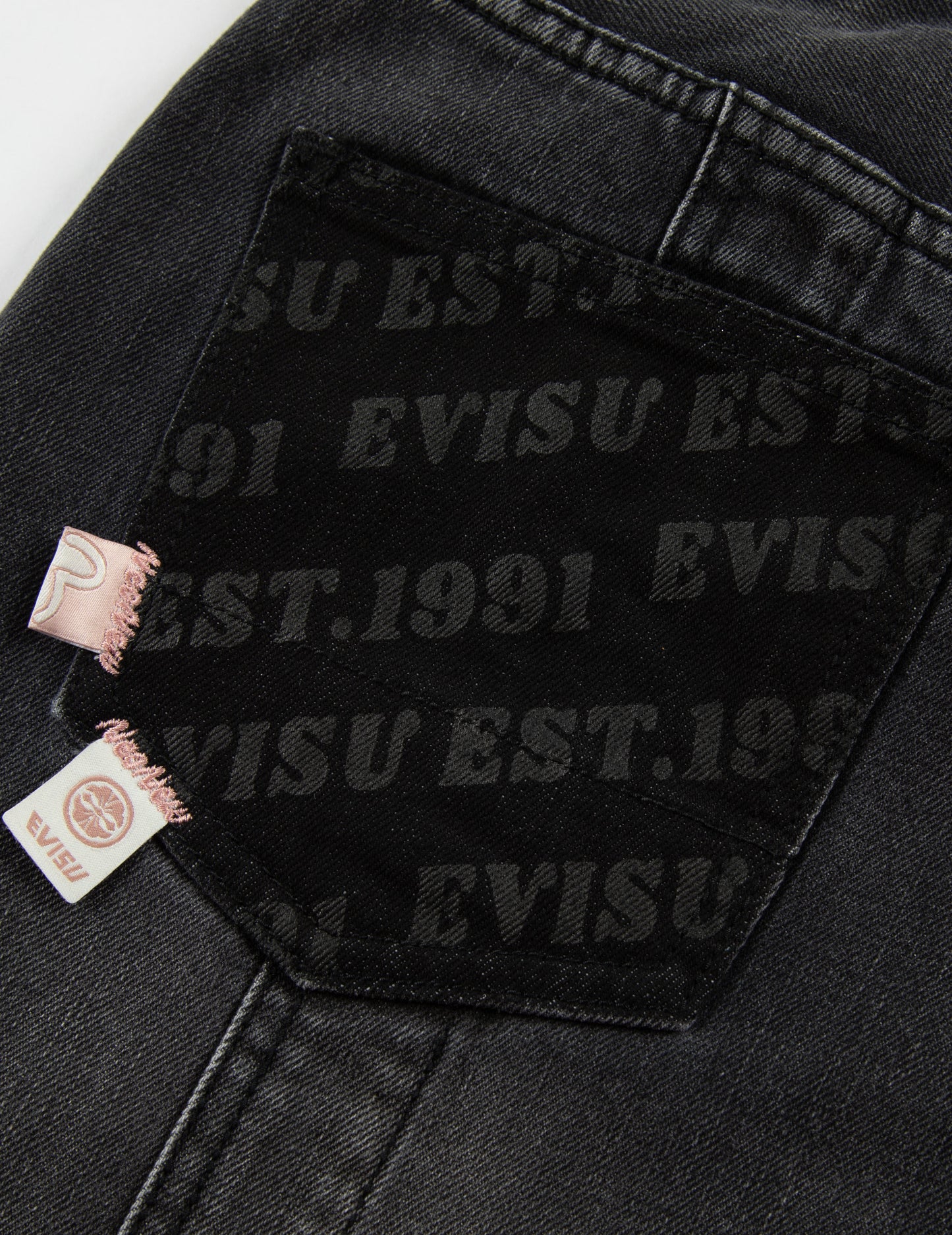 Seagull Embroidery with Logo-pattern Pocket Wide-leg Denim Jeans