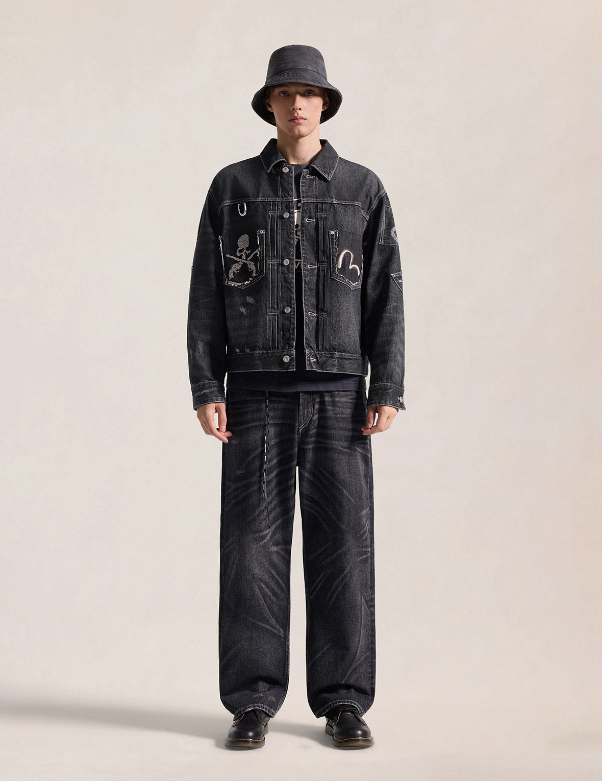 EVISU x mastermind JAPAN x roarguns 水洗多口袋Type II牛仔夹克