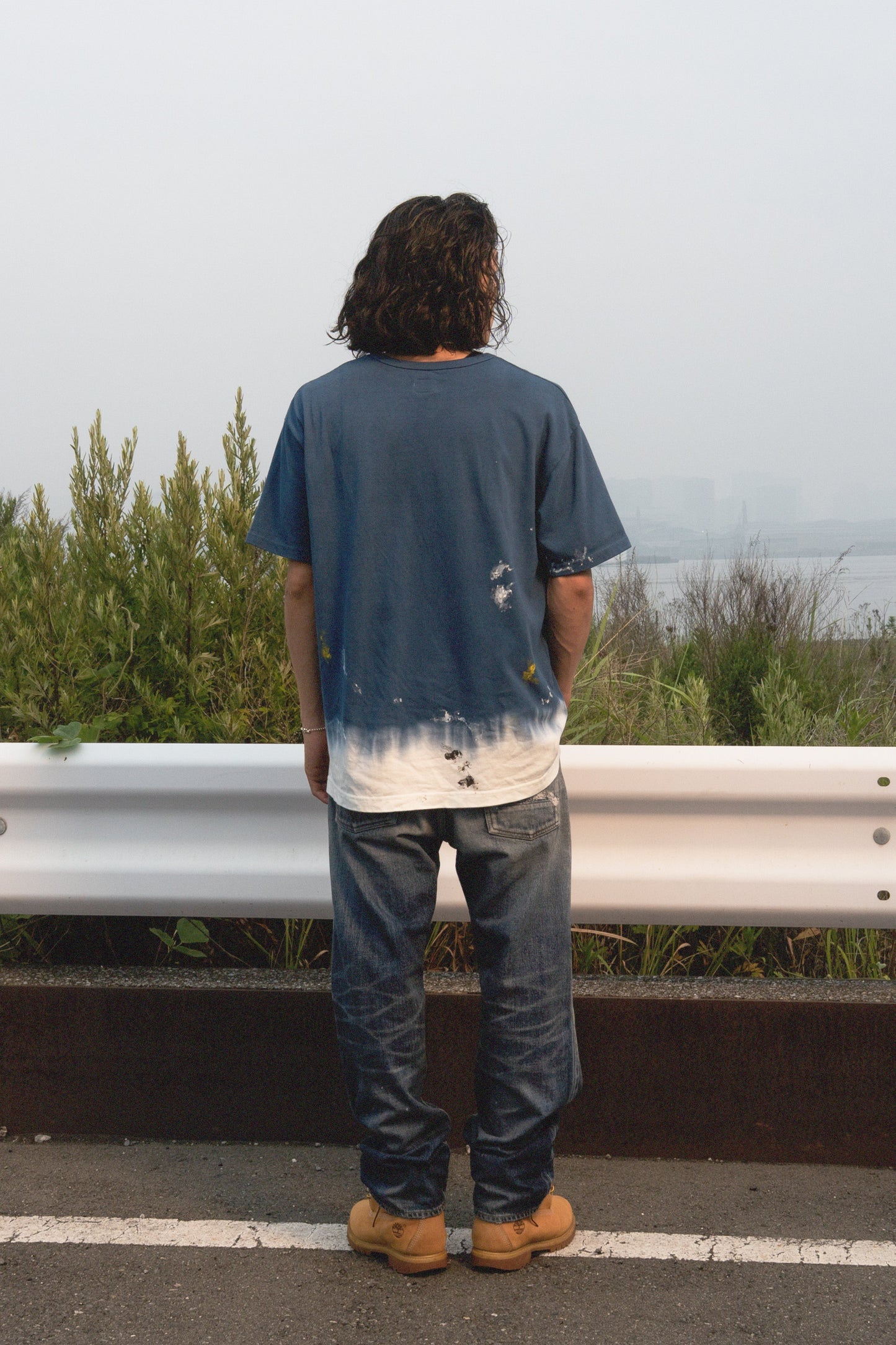 Daruma and Logo Embroidery Regular Fit Dip dyeing T-shirt