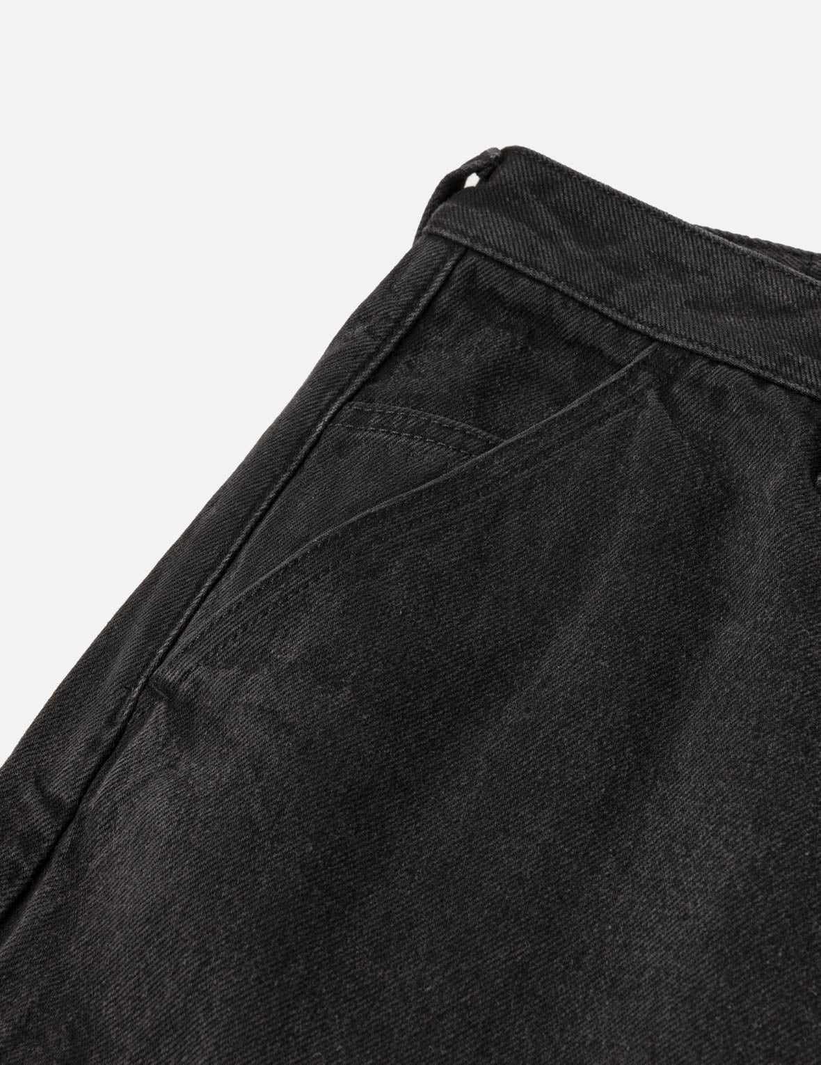 海鸥印花多口袋黑色牛仔短裤