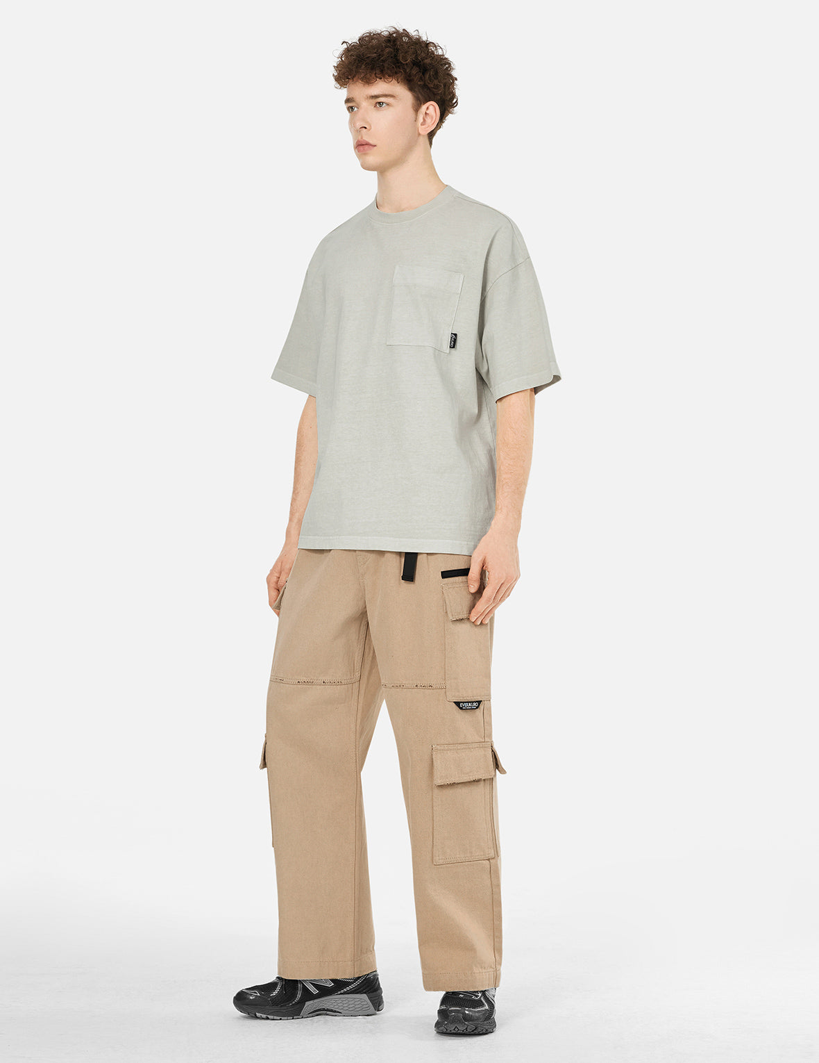 Seagull Embroidery and Logo Print Oversized T-shirt