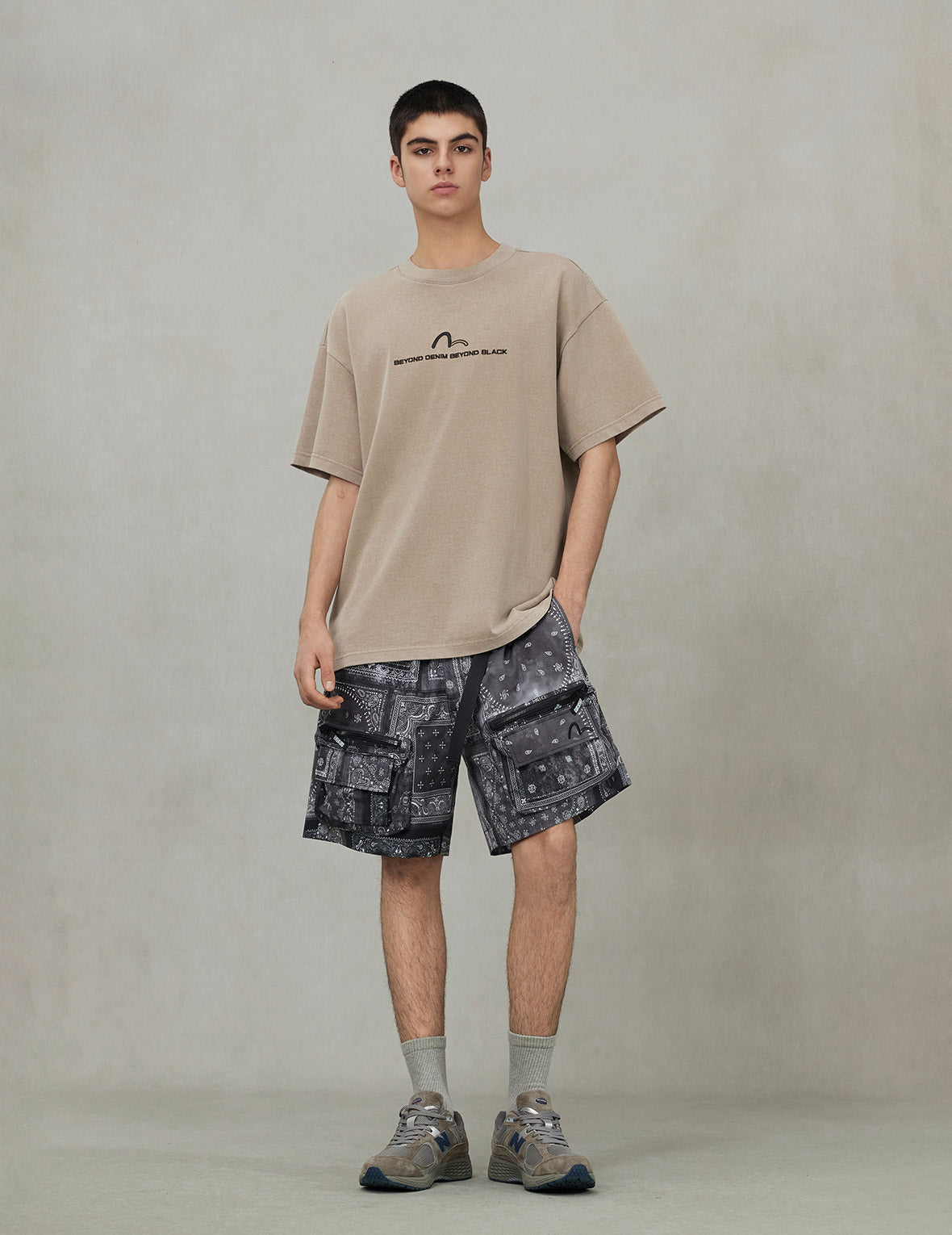 EVISUKURO Embroidery Washed Relax Fit T-shirt