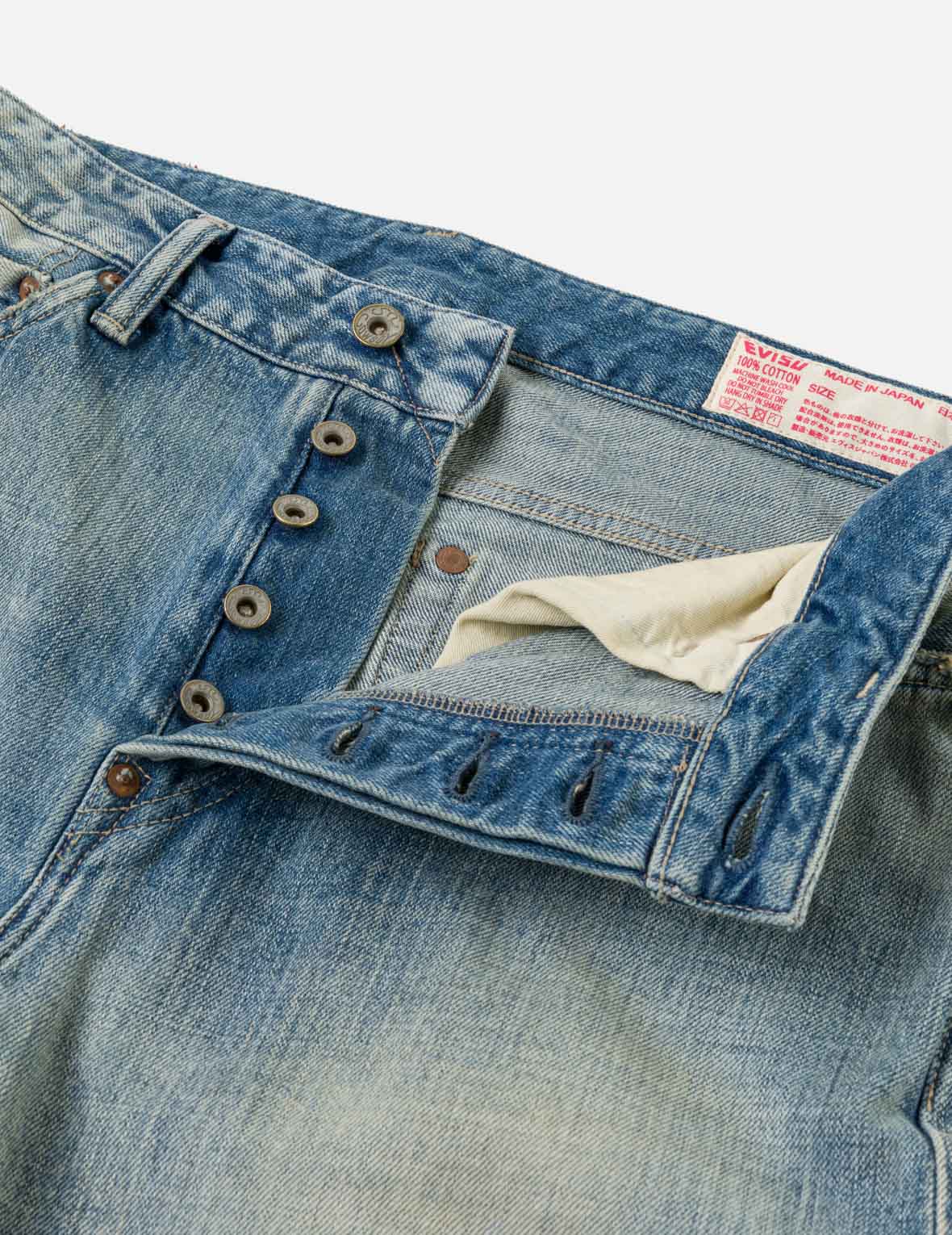 Light-washed Seagull Print Regular Fit Jeans #2020 – EVISU Light-washed Seagull Print Regular Fit Jeans #2020 – EVISU