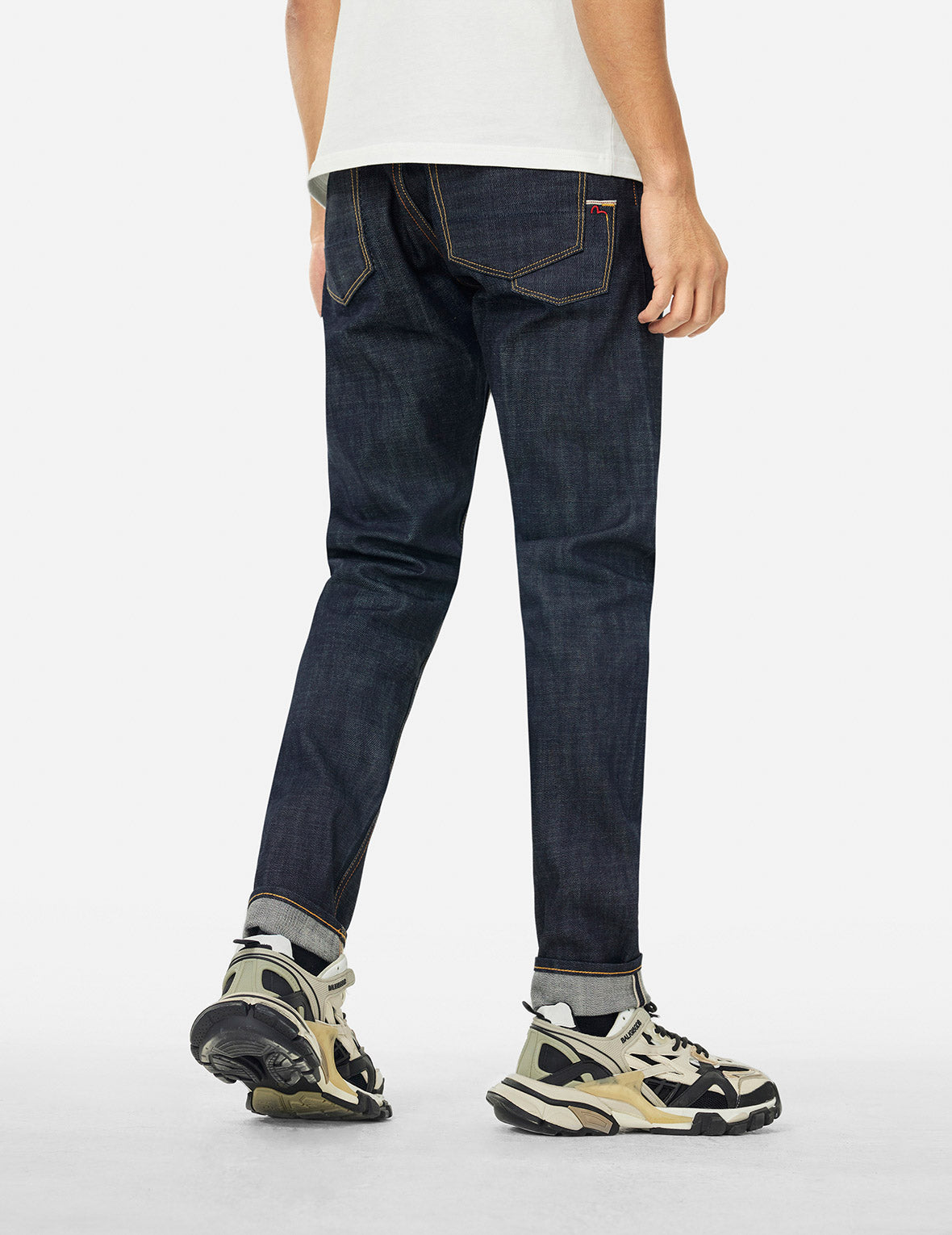 7 Pockets Design Taper Fit Raw Jeans #2017
