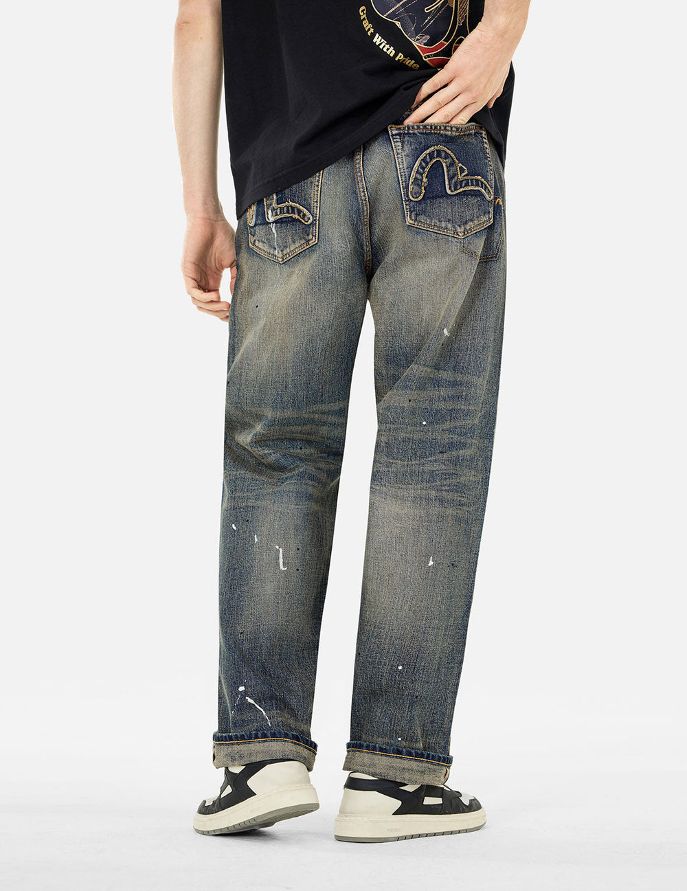 7-Pocket Design Vintage Washed Loose Fit Jeans #2038 – EVISU
