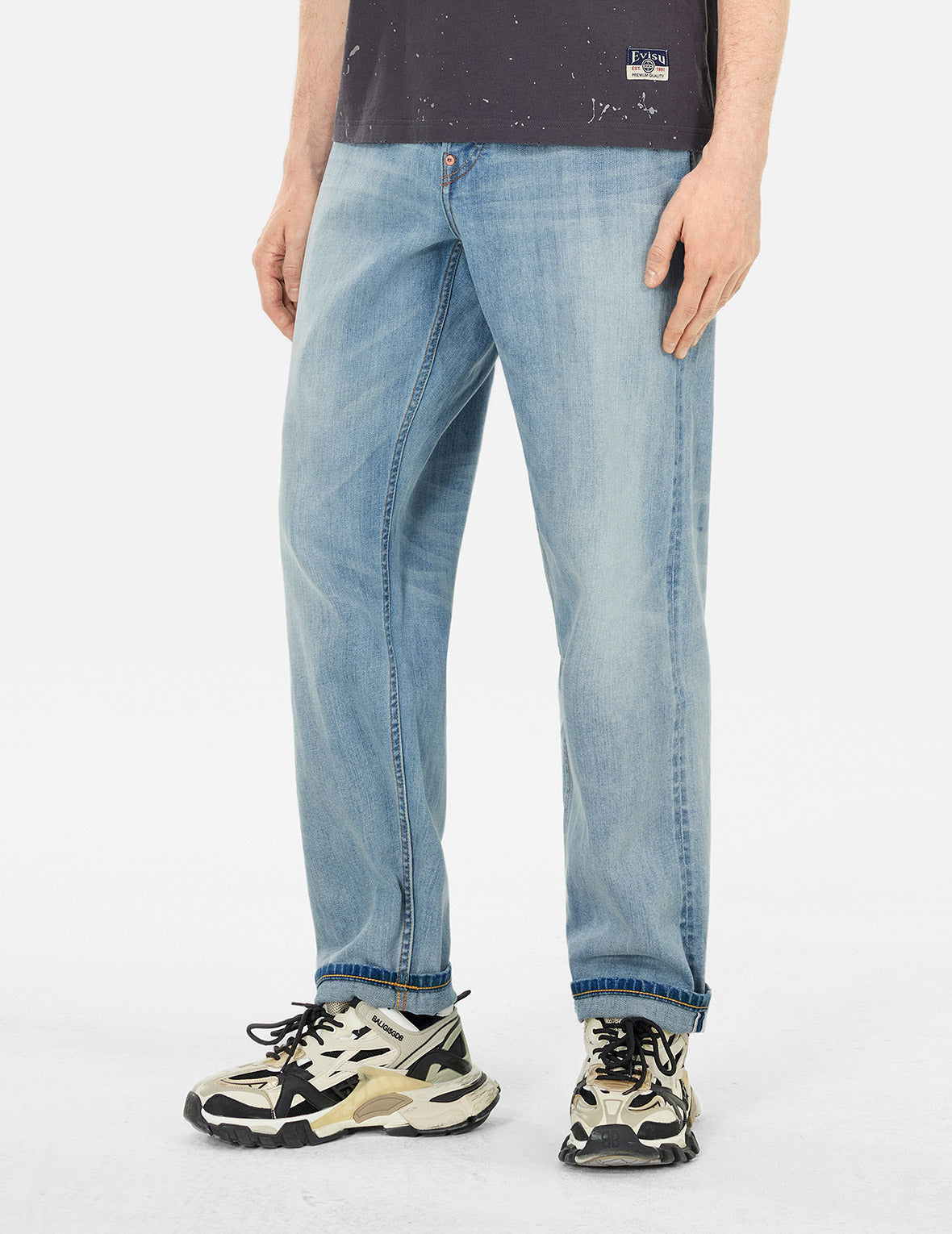 7-Pocket Design Washed Relax Straight Fit Jeans #2030 – EVISU