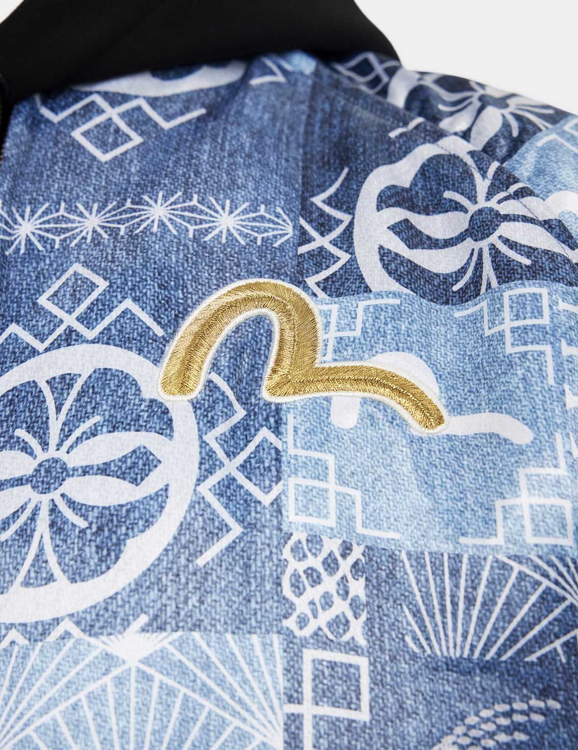 Soaring Snake Embroidery and Traditional Japanese Totem Prints Reversible Relax Fit Souvenir - RedJacket