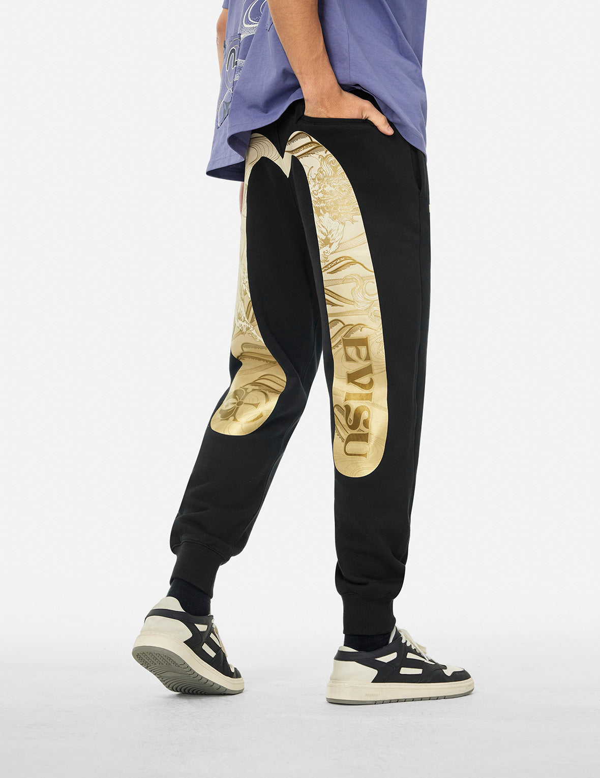 Hakutaku Daicock Printed Regular Fit Sweatpants