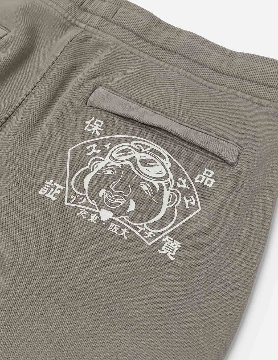 佛头印花宽版休闲运动短裤