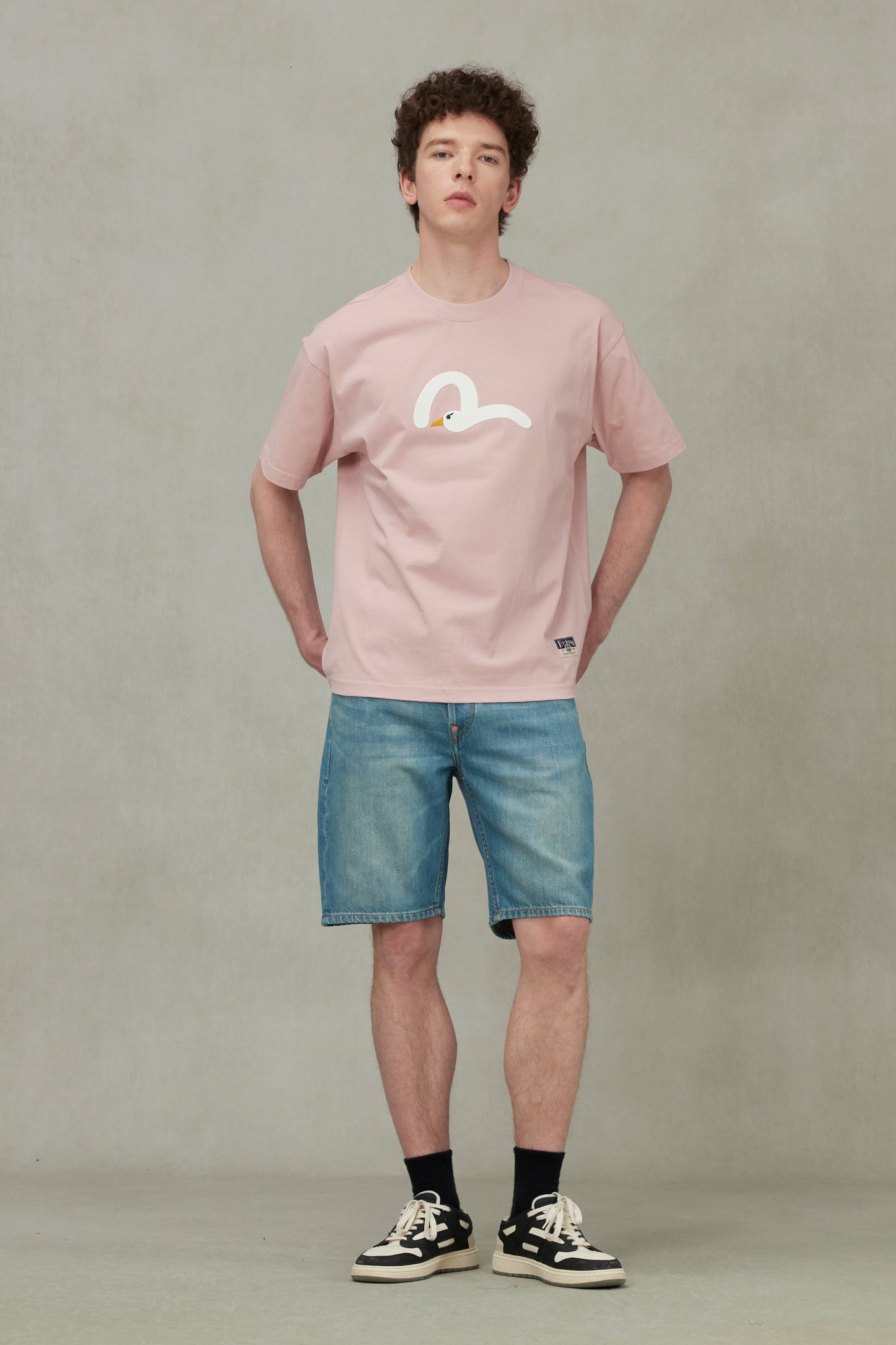 Playful Seagull Embroidery Relax Fit T-Shirt