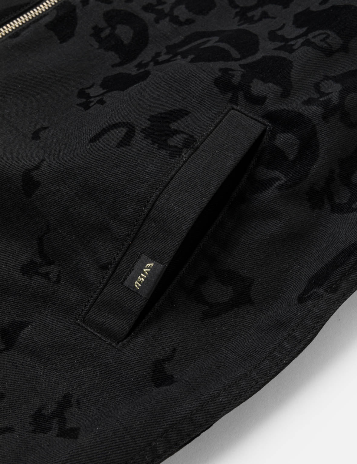 All-over Scattered Flocking Skull Jacket