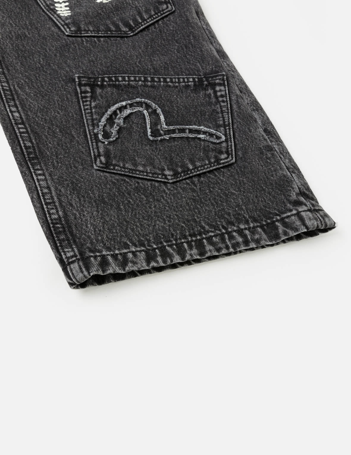 Skull Multi-Pocket Denim Jeans – EVISU