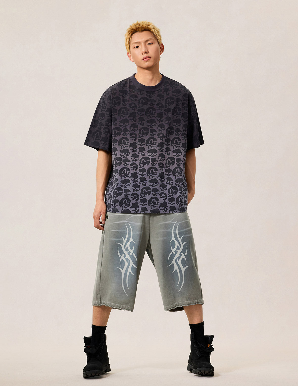 Scorpio Graphic Sweatshorts – EVISU