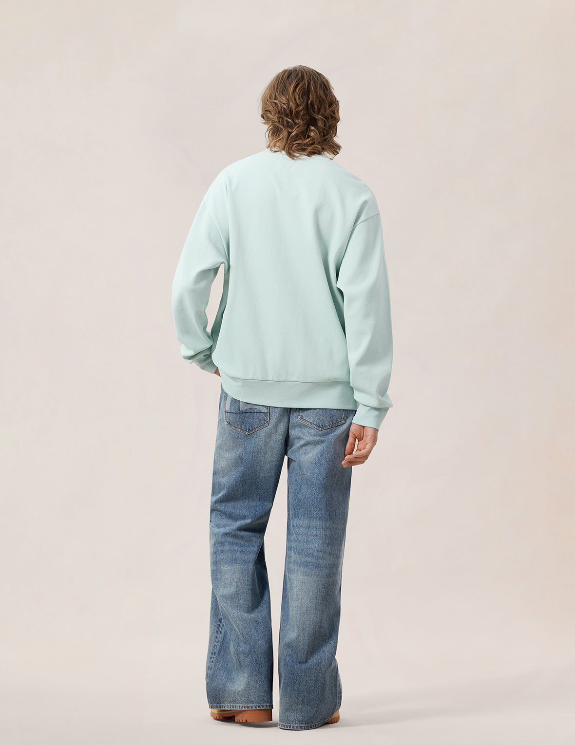 Seagull Rivet Sweatshirt – EVISU