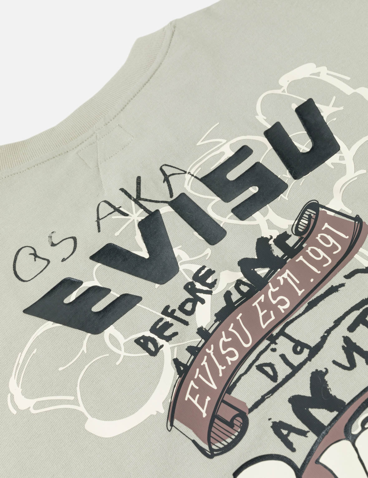 涂鸦标志及佛头印花T恤