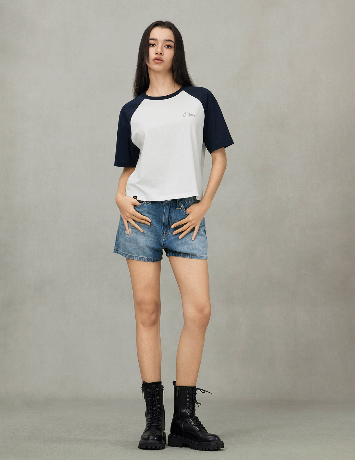 Nautical Theme Embroidery and Print Cropped Horn-sleeve T-Shirt