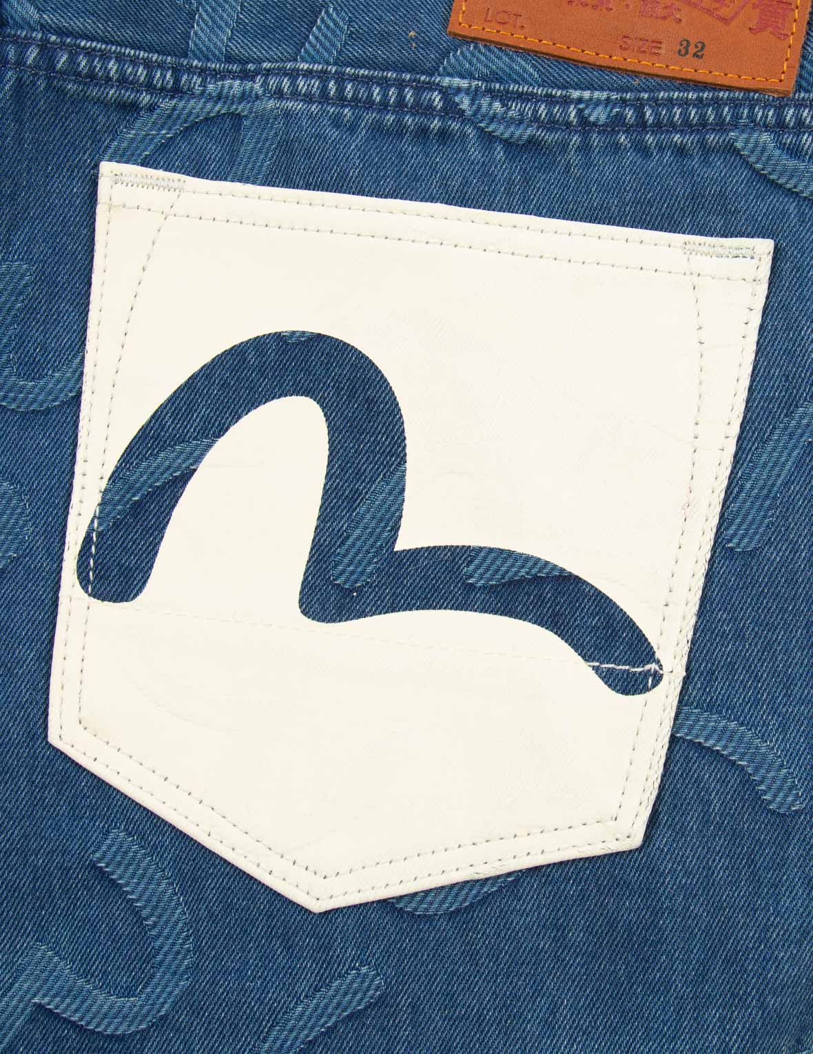 2000s Evisu selling navy jeans W 32