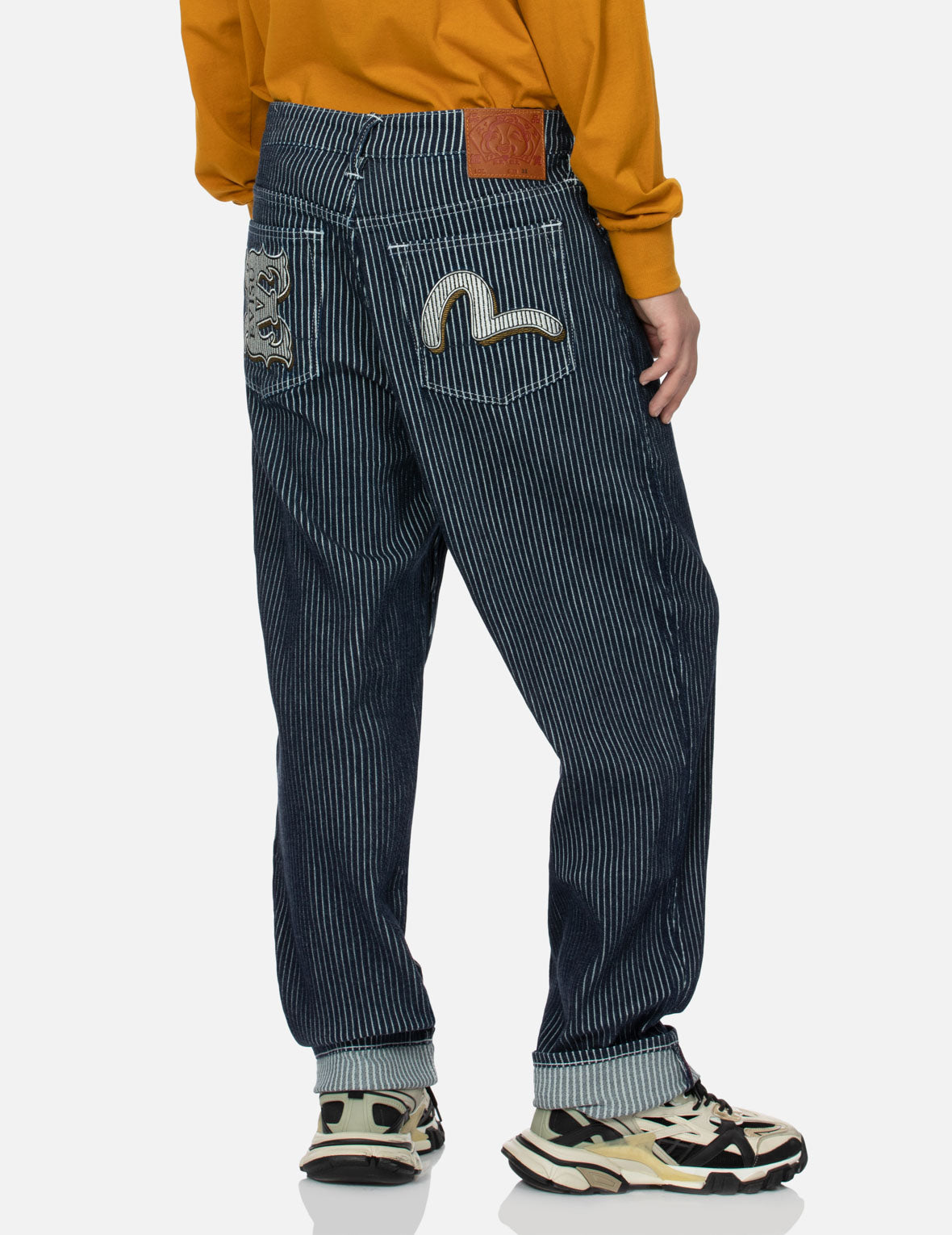 Seagull and Logo Embroideries Relax Fit Jeans – EVISU Seagull and Logo Embroideries Relax Fit Jeans – EVISU