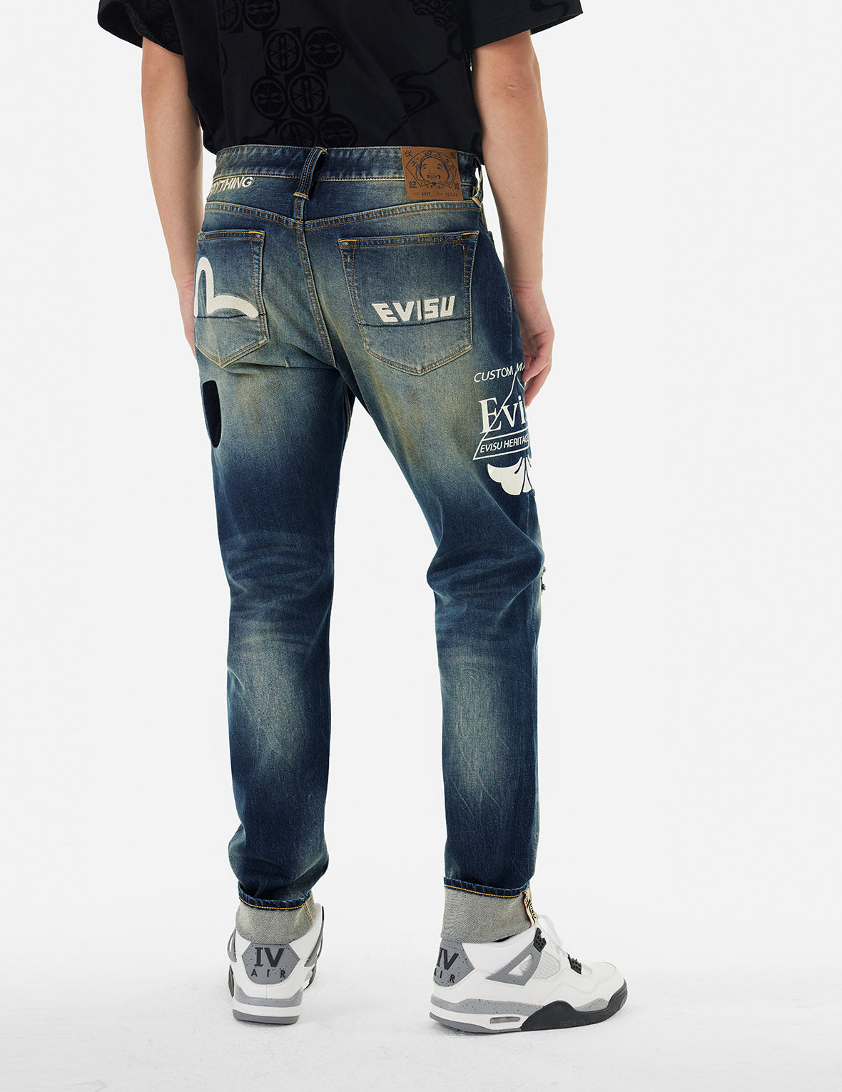 Logo Print and Seagull Embroidery Taper Fit Jeans #2017