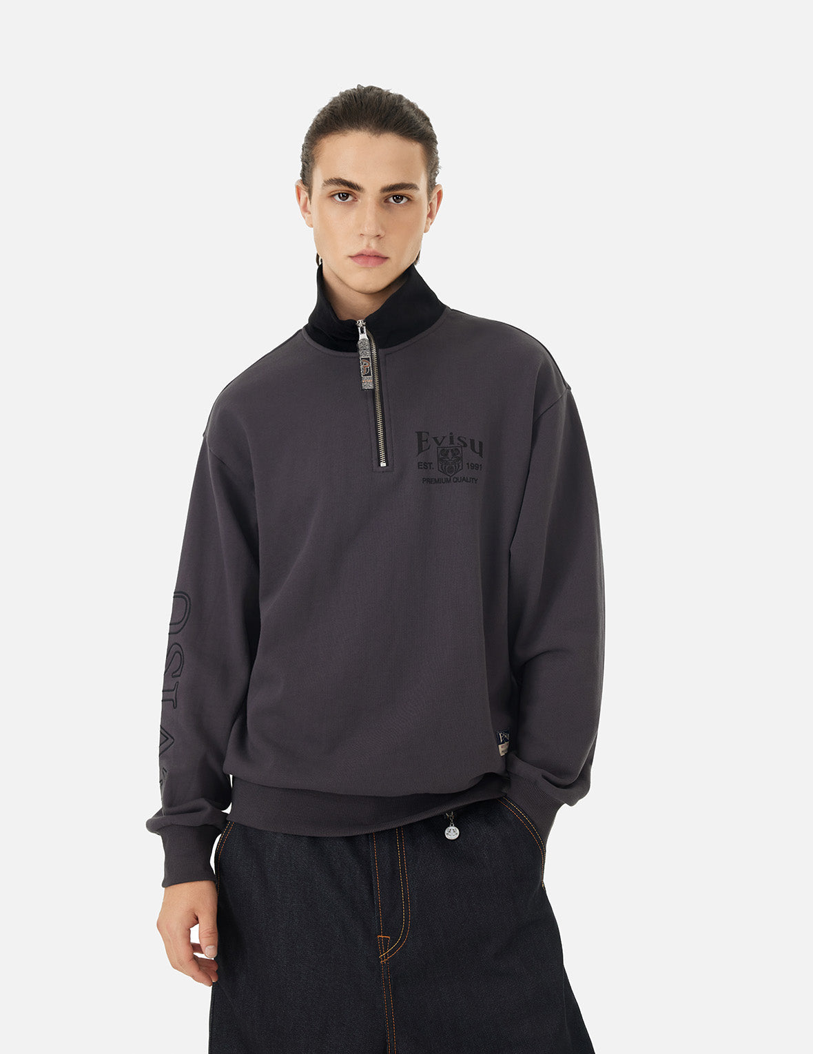 Logo Embroidery Relax Fit Half-Zip Sweatshirt – EVISU