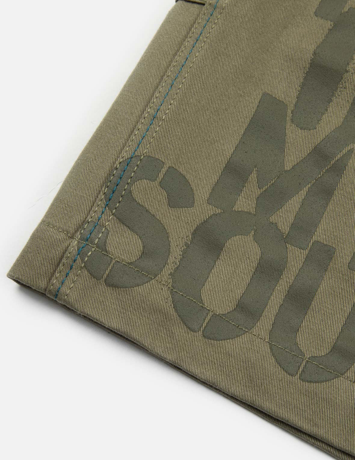 Stencil Slogan and Seagull Print Bermuda Pants – EVISU