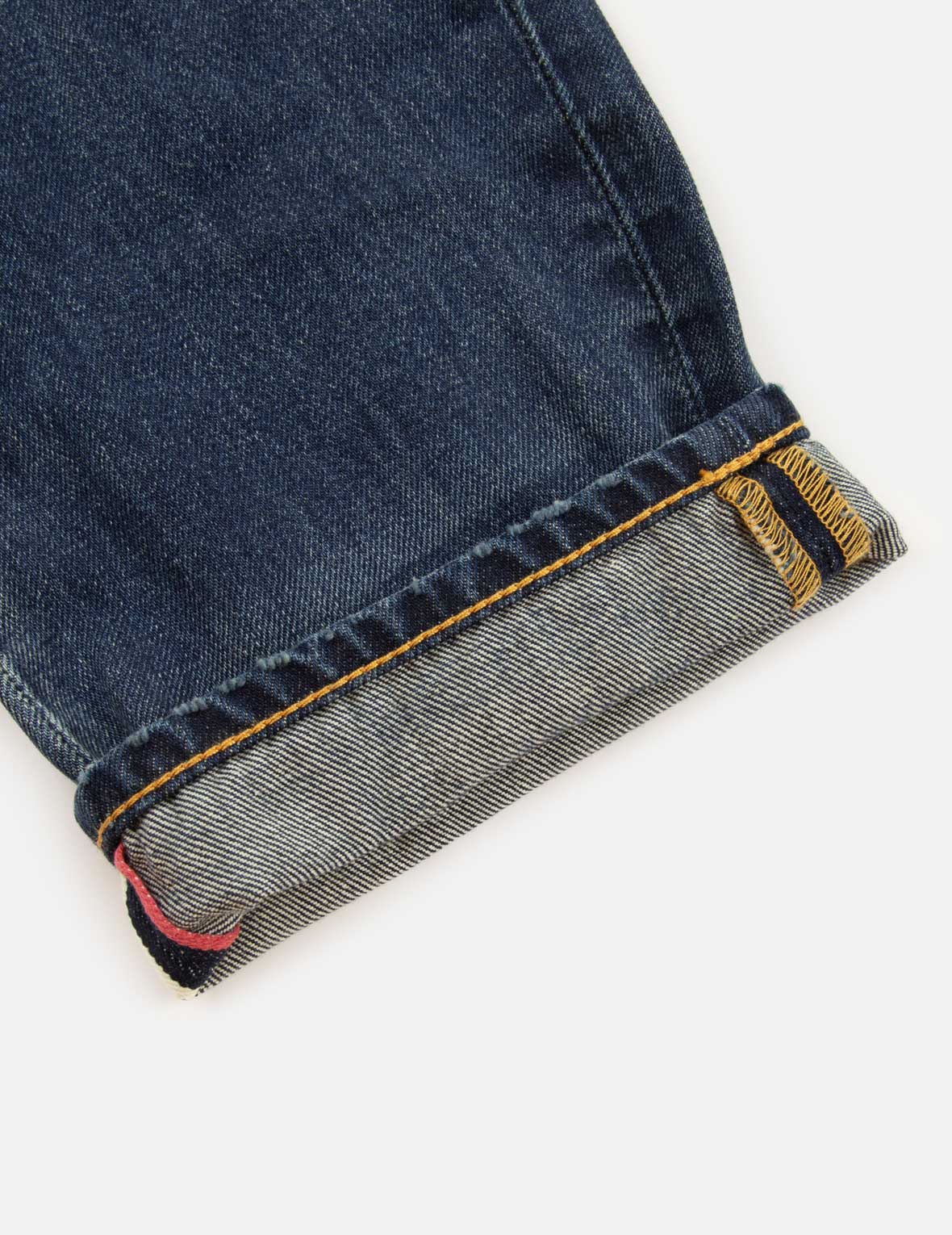 花札达摩大M及刺绣窄脚牛仔裤 #2017