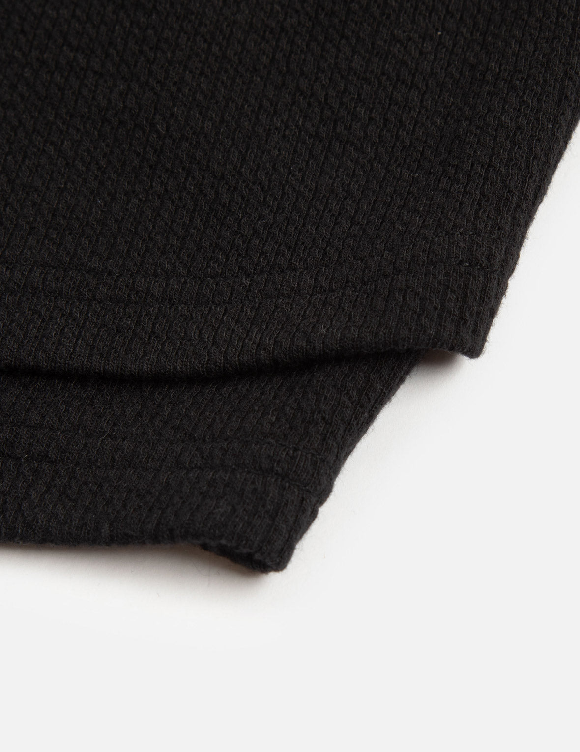 商标配件露肩和假两件时尚版型上衣