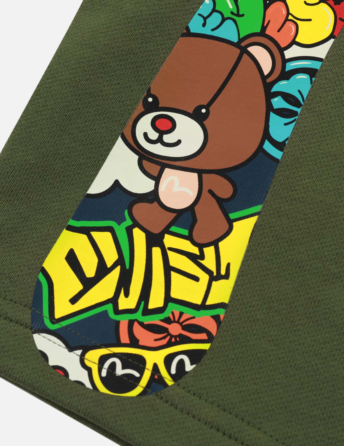 Logo and Allover Pattern Daicock Print Regular Fit Sweat Shorts