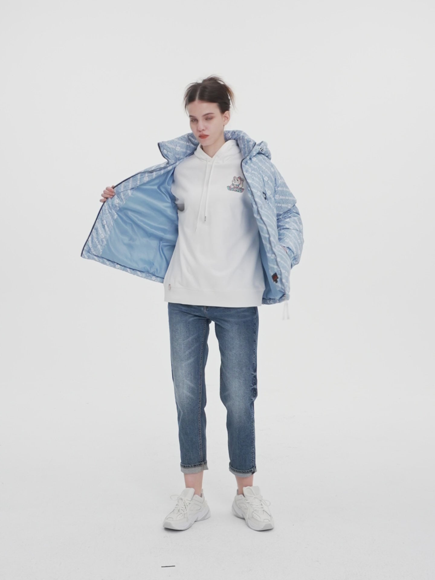 2EAHTW4NJ4048FFSN-BLUA